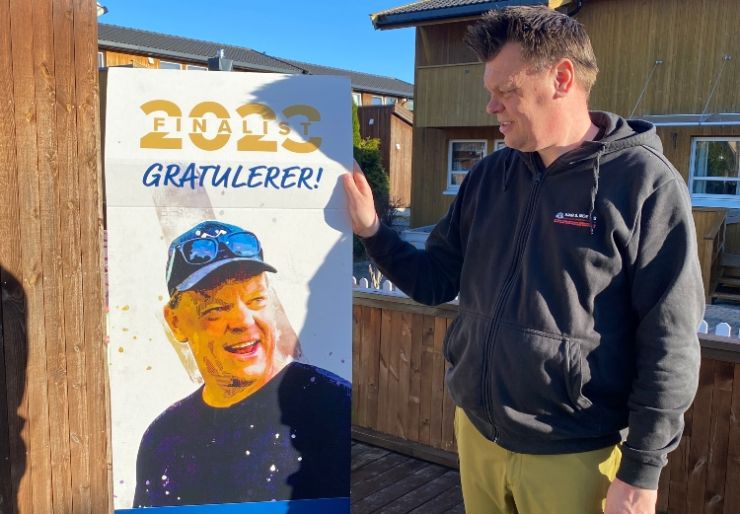 Frank Thonstad gikk til topps i sin kategori under finalen av Norges Hyggeligste Håndverker i september 23. Sjelden eller aldri har vi hørt et gledesbrøl som hans da avgjørelsen ble lest opp.