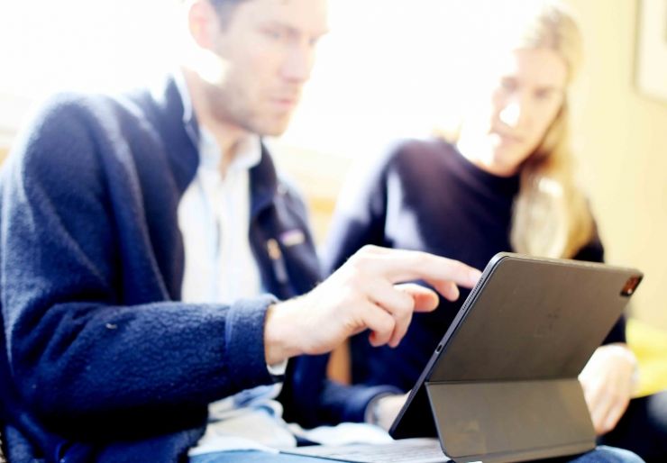 5 millioner digitale nabovarsler  5 millioner digitale nabovarsler – papiret er historie