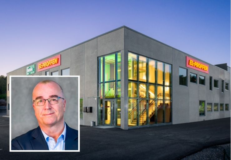 Har sittet ved rotert i 11 år Administrerende direktør Stein V. Fossner har sittet ved roret i EL-PROFFEN de siste 11 årene.