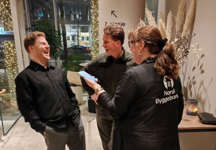 Da HeimTV tok kontakt med produksjonsselskapet Magga og Anders med en idé om å følge elektrikere på jobb, var bestillingen egentlig enkel