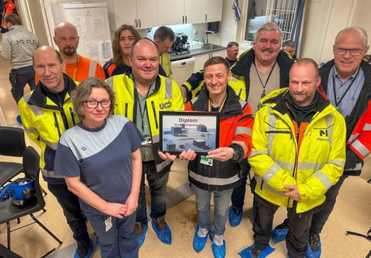 Kåret til årets brakkerigg Arbeidernes 31 meter høye tilholdssted i regjeringskvartalet er årets mottaker av Bygningsarbeidernes fagforenings gjeve pris.