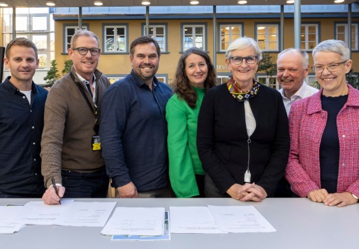 AF Gruppen får nok en kontrakt på Diakonhjemmet AF Gruppen skal bygge 175 studentboliger samt nye kontor- og næringsarealer på Campus Diakonhjemmet i Oslo. Totalentreprisen er verdt 409 millioner kroner ekskl. mva.