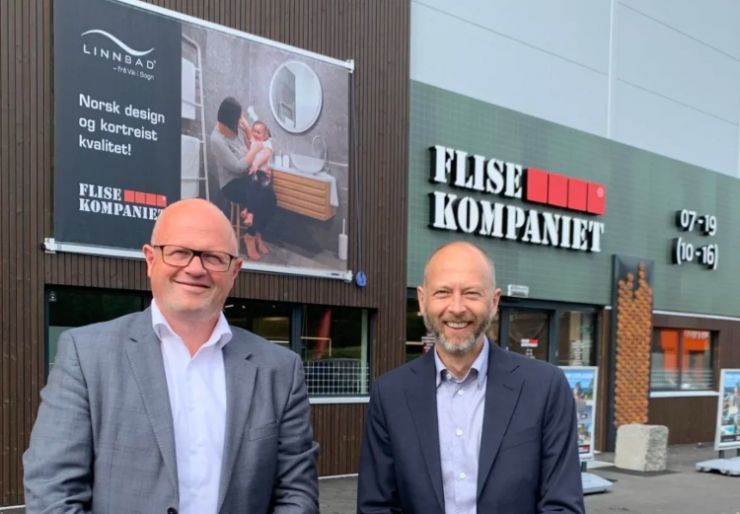 Flisekompaniet og Bergersen Flis slår seg sammen Flisekompaniet og Bergersen Flis slår kreftene sammen, og skal bli førstevalget hos både privat-, proff-, arkitekt- og prosjektmarkedet.