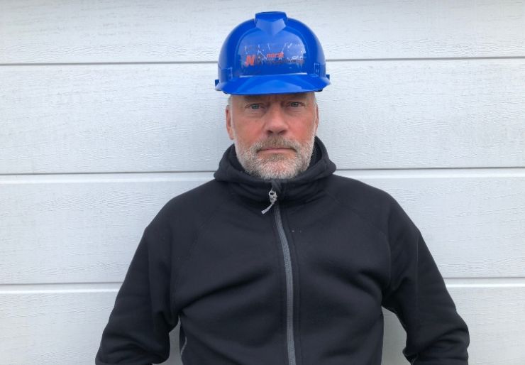 Norges Hyggeligste håndverker - Den blå Hjelmen Den blå hjelmen - Norges Hyggeligste