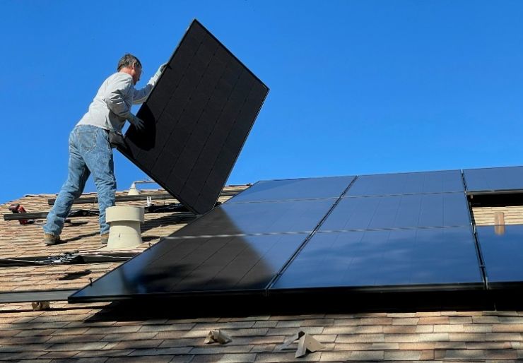 Solceller og vannbåren varme Solceller kan også brukes som varmekilde til vannbåren varme