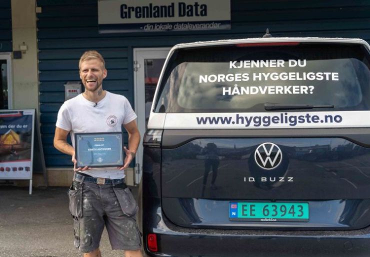 Med tett på 20 år i yrket og en bakgrunn utenom det vanlige, har Kenth Antonsen utviklet et samfunnsengasjement som er viktig i hverdagen som daglig leder i bedriften, To Brødre Håndverkere for Samfunnet AS.  
