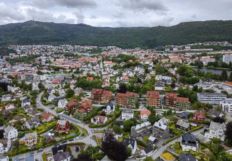 LAB bygger 88 leiligheter i Bergen LAB Entreprenør, et selskap i AF Gruppen, har inngått avtale om bygging av 88 nye leiligheter på Wergeland i Bergen. Avtalen er inngått med Nyhaugen AS på vegne av LAB Eiendom og Wergeland Boligutvikling