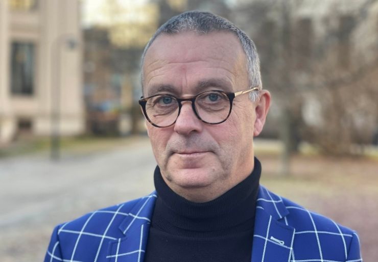 Går av som direktør etter 14 år Jan Arild Kingswick har besluttet å fratre stillingen som administrerende direktør i HRP AS.