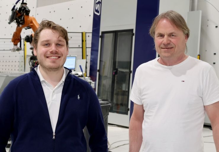 Glassprodusenten Rakvåg Glass AS følger opp sin investeringsplan og har nå kjøpt inn en ekstra isolerglasslinje.