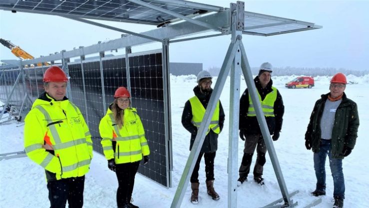 Etablerer Norges største bakkemonterte solcellepark