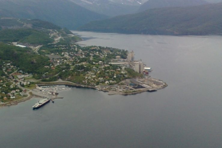 Element Nor i Balsfjord, Troms. Element Nor i Balsfjord, Troms.