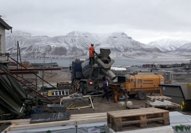 Svalbard Kirke - Verdens nordligste Verdens nordligste kirke blir ny