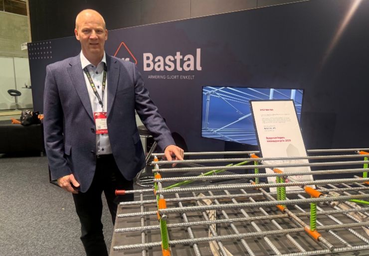 Smartfix fra Bastal AS gjør det mulig å flatpakke armering og kombinerer effektiv produksjon, lavere miljøavtrykk, og bedre HMS i én og samme løsning.
