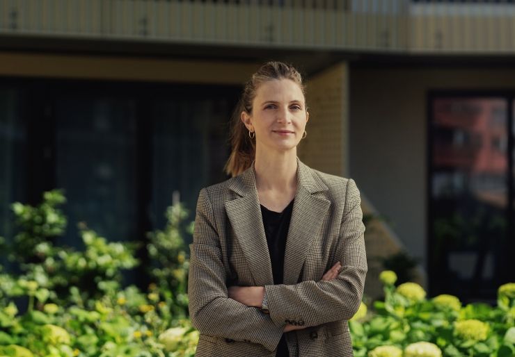 Husholdningenes forventninger til boligprisene dempet seg litt i oktober, men er fortsatt svært optimistiske.