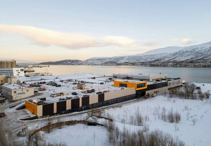 GK bygger avansert klimaanlegg for nytt arkiv i Tromsø GK skal levere de tekniske anleggene til et nytt arkiv i eksisterende bygningsmasse i Tromsø. Prosjektet stiller strenge krav til temperatur, luftfuktighet, brannsikkerhet og samspill mellom de tekniske fagene. Den tekniske entreprisen er på rundt 15 mill