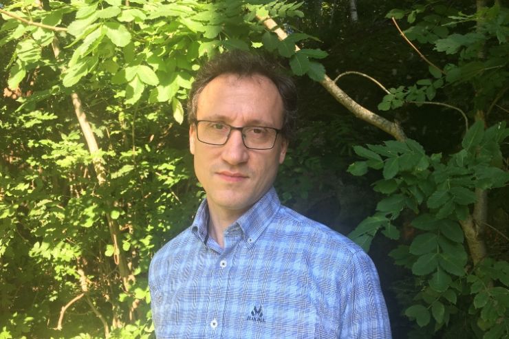 Benjamin Husstad-Nedberg- Norges Hyggeligste håndverker Bransjeprat med Norges Hyggeligste håndverker - Benjamin Husstad-Nedberg