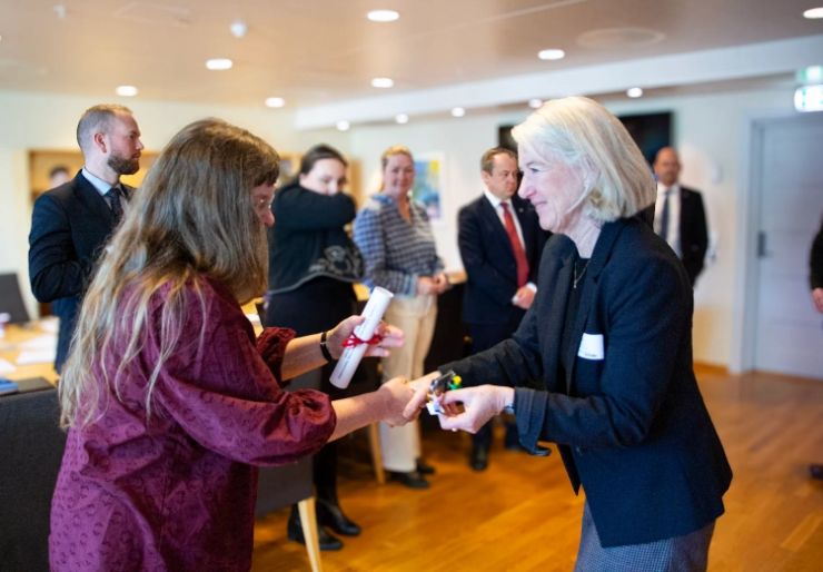 RørNorge og Fellesforbundet har møtt Kommunal- og forvaltningskomiteen på Stortinget for å be om lovregulering av rørleggeryrket.  De mener manglende regulering øker risikoen for feil på kritiske infrastruktur