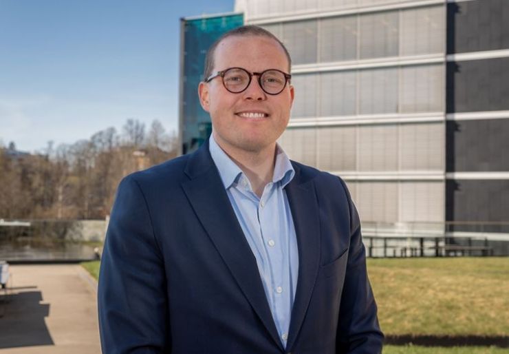Fidelix utnevner Country Manager for Norge Fidelix styrker sin virksomhet i det norske markedet med ansettelsen av Alexander Wøien som Country Manager for Fidelix Norge. Han tiltrådte rollen i februar og er et viktig ledd i selskapets vekststrategi