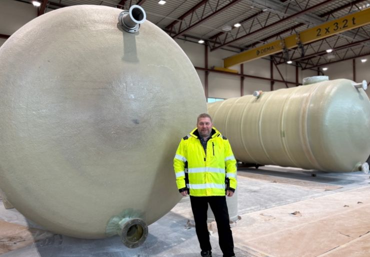 Skreddersydd brannvannsløsning til The Whale The Whale på Andenes får en prefabrikkert brannvannsløsning som samler vannmagasin, sprinklerpumpestasjon og hydrantpumpestasjon i ett anlegg.