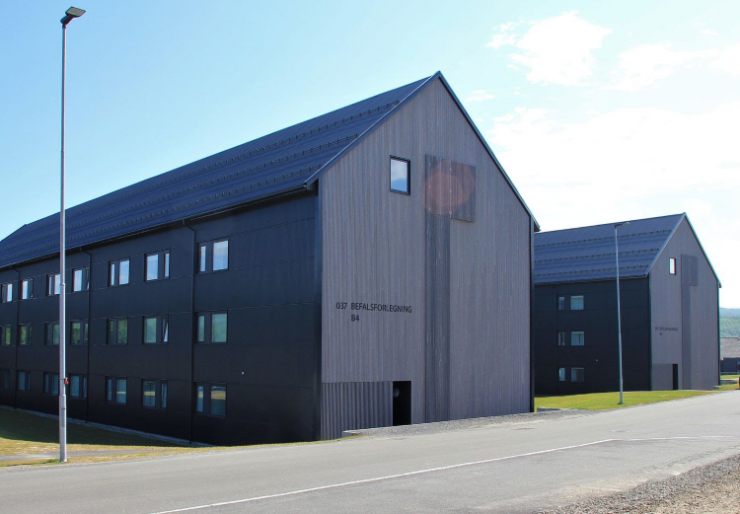 Novaform inngår historisk rammeavtale med Forsvarsbygg Novaform har inngått en landsdekkende rammeavtale med Forsvarsbygg om prosjektadministrative tjenester, hovedsakelig knyttet til Forsvarsbyggs aktivitet ved Forsvarets flystasjoner.