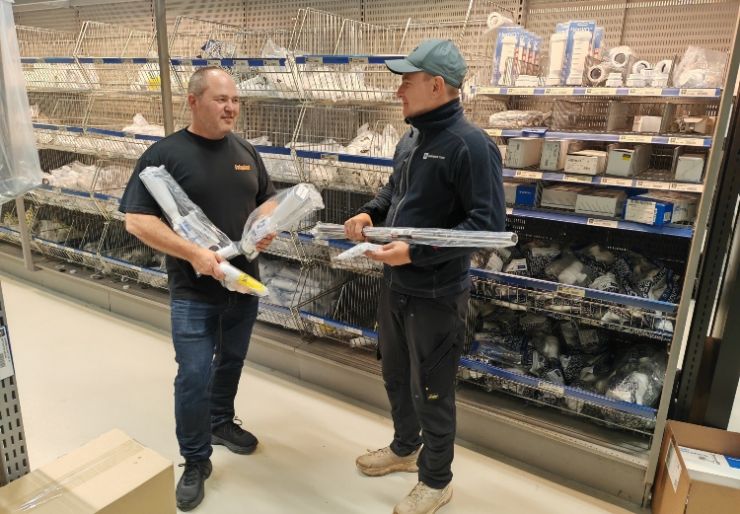 Bjørn-Morten Bordvig hos Faluplast, tilbringer mer tid ute blant rørleggerne enn på kontoret.