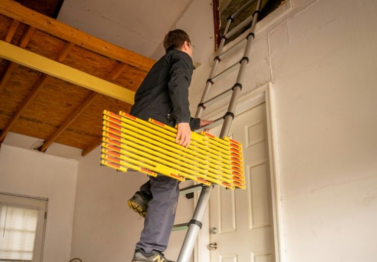 En britisk markedskontroll av teleskopstiger avdekket alvorlige mangler ved flertallet av stigene som ble kjøpt fra internasjonale nettbutikker.