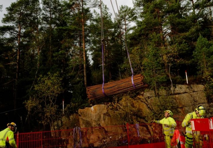 NBBL: Opptil 160 000 planlagte boliger kan falle bort Mellom 120 000 og 160 000 planlagte boliger ligger i områder med viktige naturverdier, ifølge en analyse Norconsult har utført for NBBL. Boligbyggelagenes landsforbund advarer mot at boligreserven kan bli redusert når kommuner reviderer gamle arealplaner.