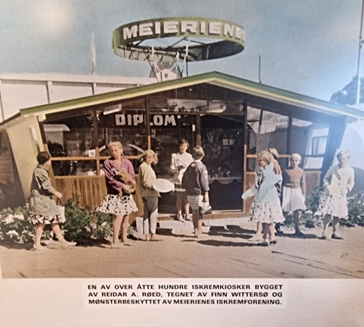 Diplom-IS kiosk produsert av Tundøren Tundøren produserte over 800 Diplom-Is kiosker, som ble levert over hele landet frem til 1975.