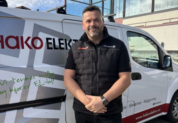 Svensk konsern kjøper Hako Elektro og Brannsystemer Hjo Installation har kjøpt Hako Elektro og Brannsystemer. Oppkjøpet markerer det svenske installasjonskonsernets første etablering utenfor Sverige. De to norske selskapene omsatte samlet for rundt 107 millioner